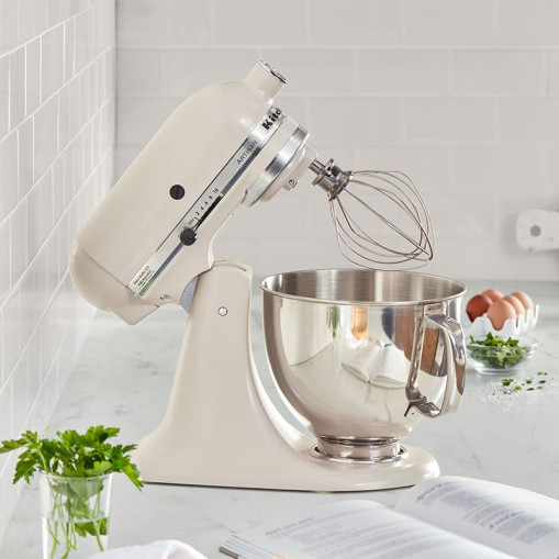 Artisan Stand Mixer 5KSM125 Milkshake