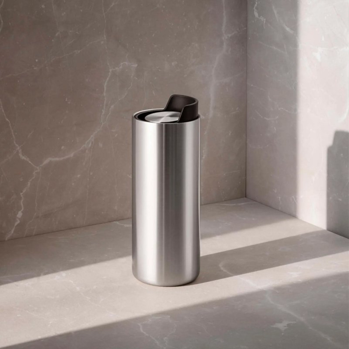 Urban To Go Vacuum Thermos Mug, Eva Solo | SAS EuroBonus Shop