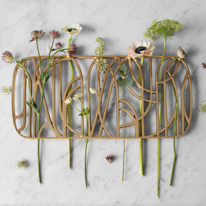 Dew Trivet