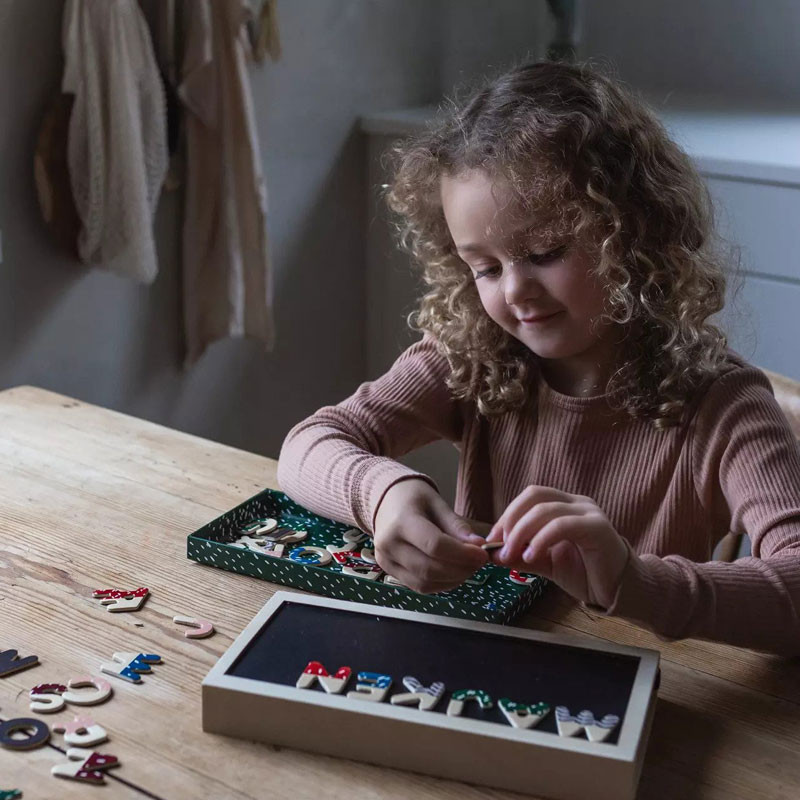 Magnetic Letters Senses
