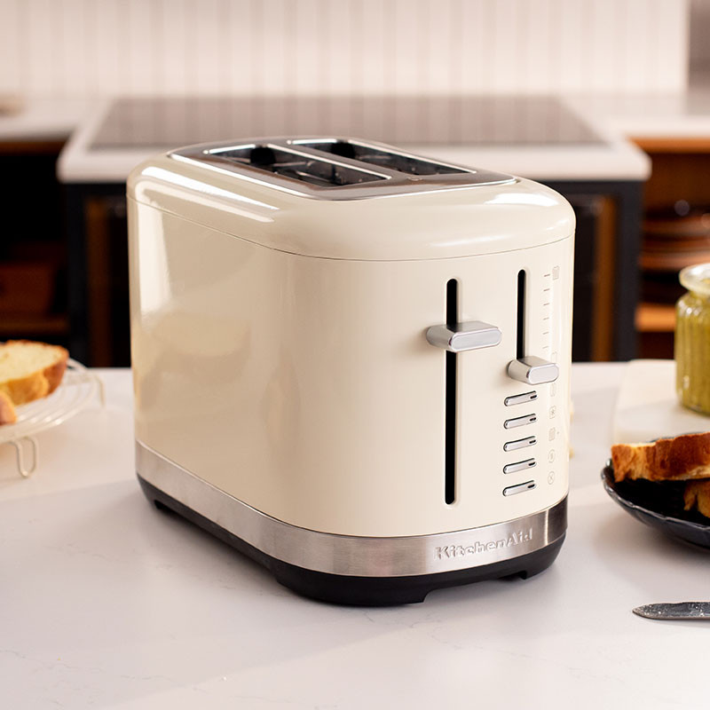 Toaster 5KMT2109 Almond Cream KitchenAid 48003 SAS EuroBonus Shop