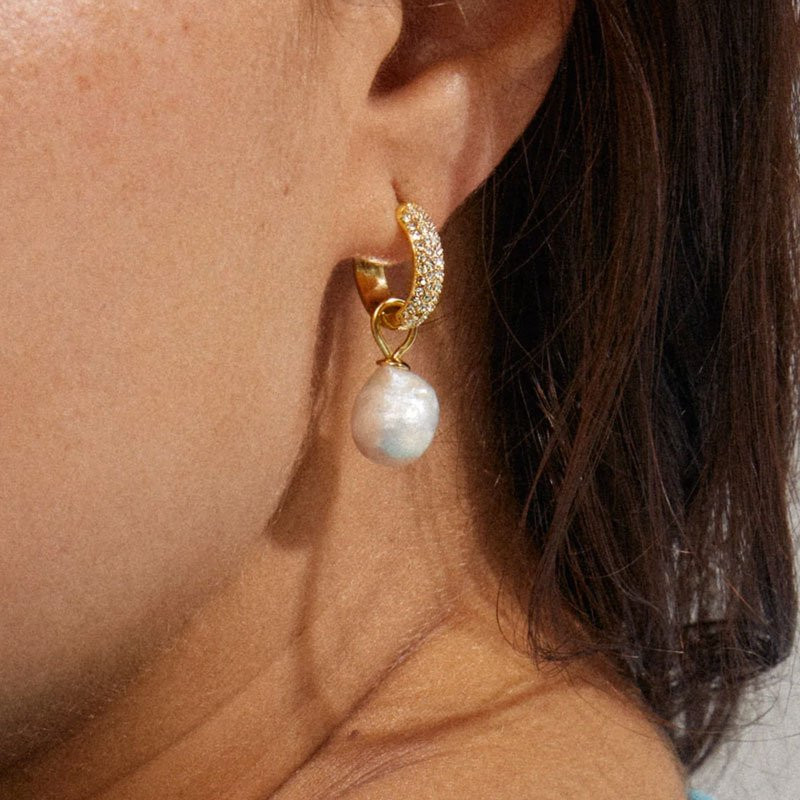 Earrings with pearls Edele Gold