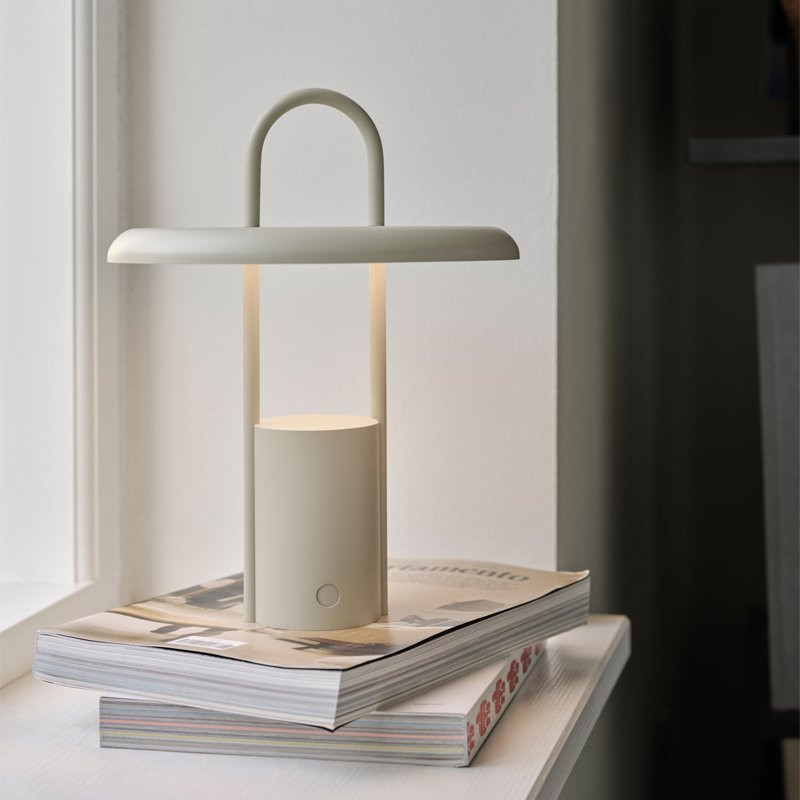 Pier Portable LED-light Sand