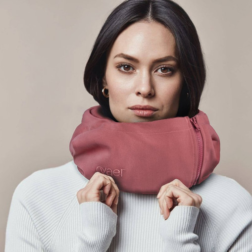 Neck pillow with hood Red Rust