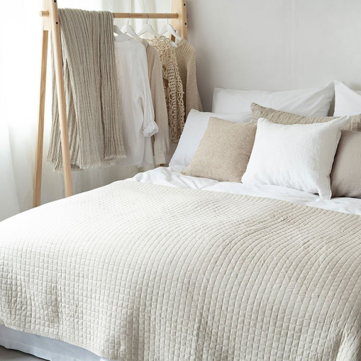 Bedspread 250x250 cm Beige